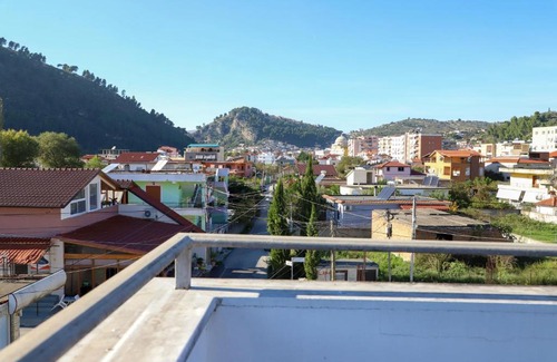 Berat House | Guesthouse Roan