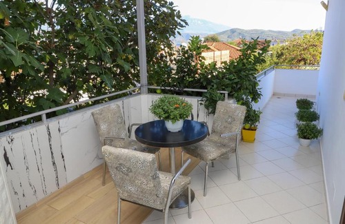 Berat House | Guesthouse Roan