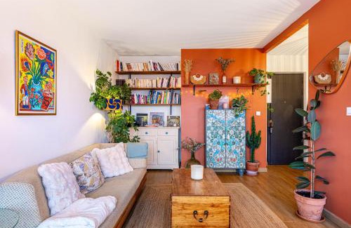 Le Pre-Saint-Gervais Apartment | GuestReady - Élégance Lumineuse Près de Paris