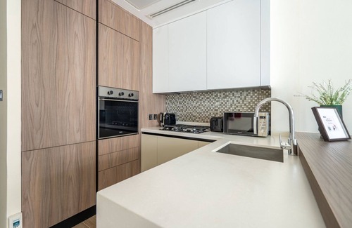 Dubai Marina Apartment | GuestReady - A note of refinement and comfort