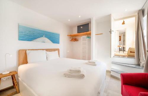 Praia das Macas House | GuestReady - A special place near the beaches