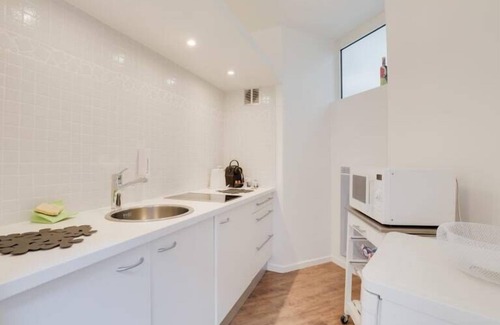 Moliere - Edgard Quinet Apartment | GuestReady - Amazing Ivory Flat - Tête d'Or Park