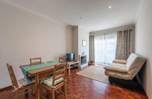 Leca da Palmeira Apartment | GuestReady - Back to Tullins