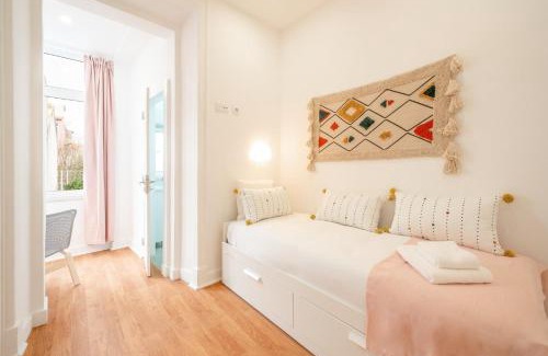 Santa Engracia Apartment | GuestReady - Captain's residence near Água museum