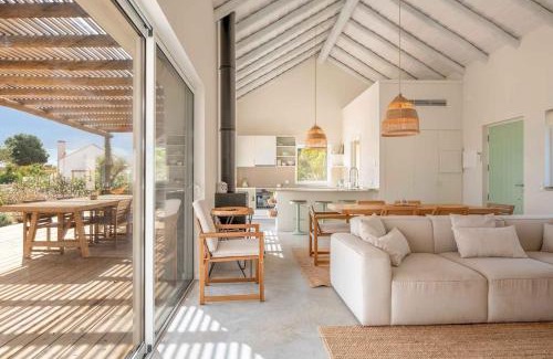 Carvalhal Apartment | GuestReady - Charming House in Comporta