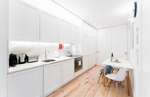 Bonfim Apartment | GuestReady - Cherry on Top