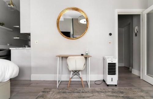 Addison Apartment | GuestReady - Chic Stay near Olympia & Holland Park