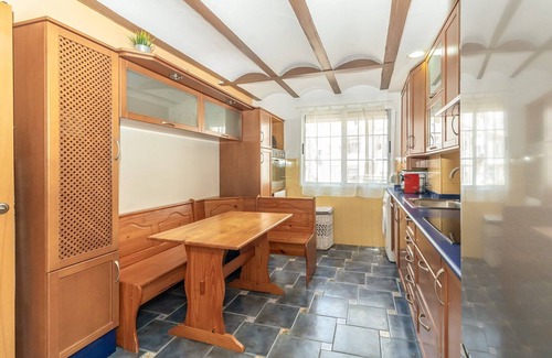 Eixample Apartment | GuestReady - Duplex in Ruzafa Valencia
