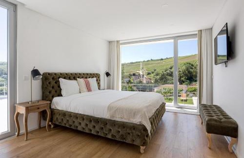 Alenquer Villa | GuestReady - Exquisite villa w/Pool & Parking