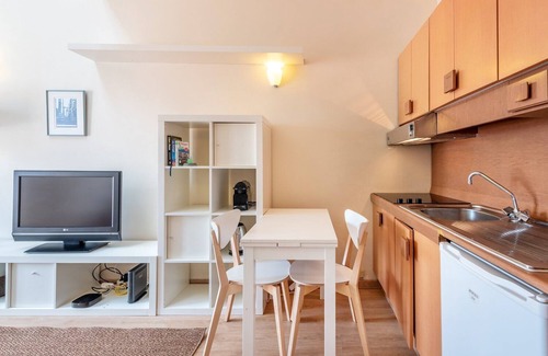 Sao Jose Apartment | GuestReady - Lisbon Roof Views