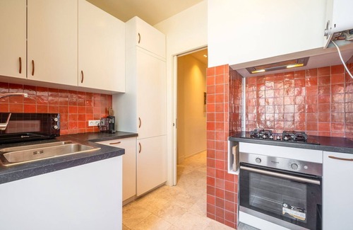 Santa Isabel Apartment | GuestReady - Lisbon's Elegant Getaway