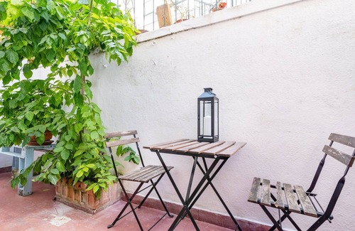 Santo Estevao Apartment | GuestReady - Local stay in São Vicente