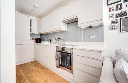 Hackney Apartment | GuestReady - Lower Clapton's Artistic Retreat
