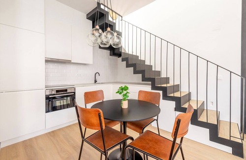 Alto do Pina Apartment | GuestReady - Modern studio with a terrace