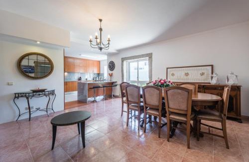 Moledo House | GuestReady - Paracoba House