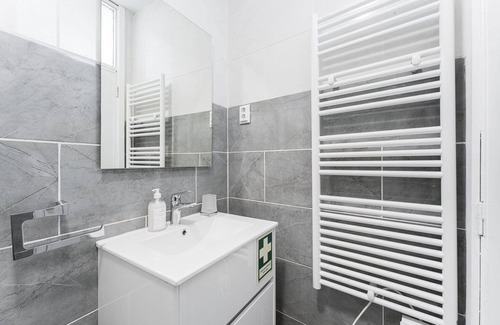 Amarante Apartment | GuestReady - Rooftop Retreat near Amarante Garden