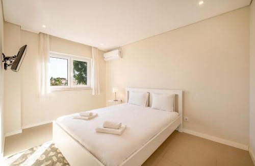 Sao Simao House | GuestReady - Sunshine oasis with pool