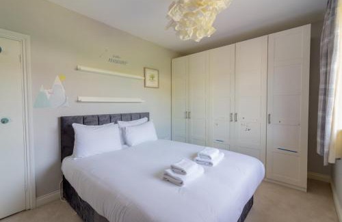 Dublin House | GuestReady - Tranquil Retreat in Kimmage