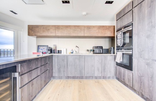 Vauxhall Apartment | GuestReady - Vauxhall Comfort near The Oval