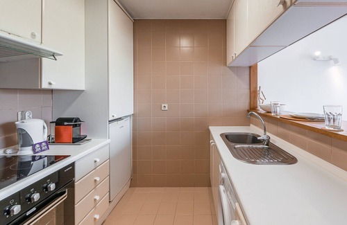 Matosinhos Apartment | GuestReady - Zarco Studio