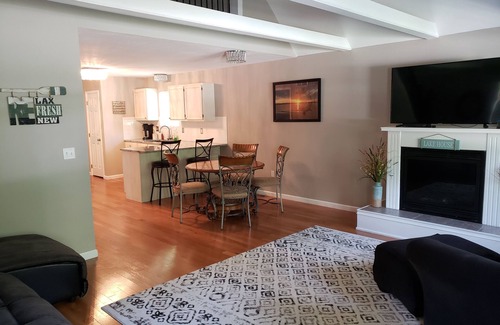 Warsaw House | GUIDED FISHING TRIPS AVAILABLE