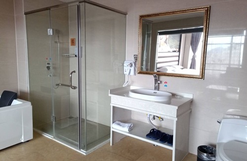 Xiangshan Hotel | Guilin Xin Bin International Hotel