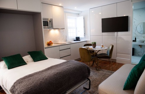 Guimaraes Bed & Breakfast | Guimarães IN