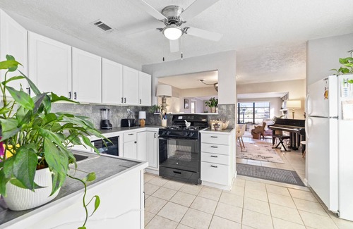 Spring Hill House | Gulf Access Retreat – Private Dock, Hot Tub, Kayaks & Firepit – Perfect for Relaxation & Adventure!