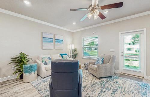 South Pensacola House | Gulf Coast Getaway