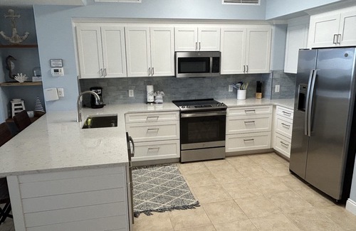 Thomas Drive Condo | Gulf Crest 2 Bedroom Unit; Gulf Views; Disc Summer rates; Free Beach Chair Serv!