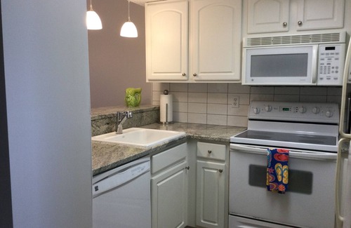 Ono Island Condo | GULF FRONT! 2BR, 2BA CONDO IN PERDIDO KEY!