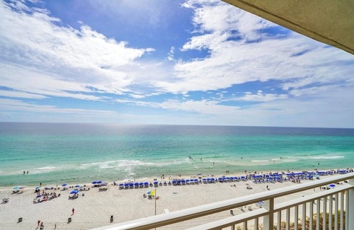 Open Sands Condo | Gulf Front Condo in PCB, FL. n2 bedroom 2 bath with one set of bunks