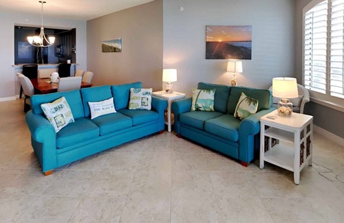 Navarre Beach Condo | Gulf Front Condo on Navarre Beach - Included Beach Service & Pool!
