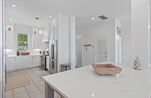 Sunnyside House | Gulf Front Home- Carillon Beach - The White House by Royal Destinations