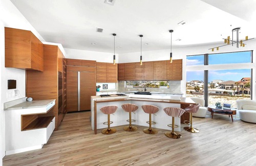 Villa Primera House | Gulf-Front Luxury Home with Private Pool, Hot Tub & Stunning Views!