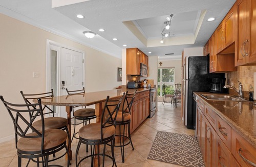 Longboat Key Condo | Gulf Front Luxury - "Serenity Sunset" - Long Boat Key, FL