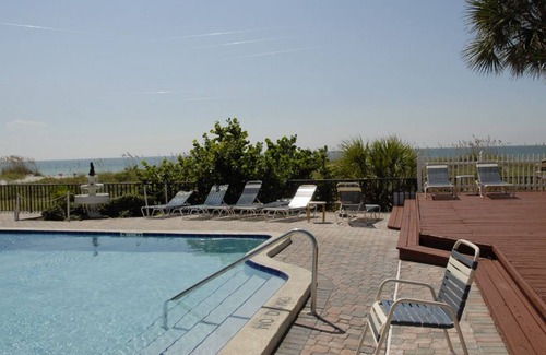 Independence Square Hotel | Gulf Towers Resort Motel