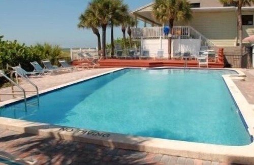 Independence Square Hotel | Gulf Towers Resort Motel