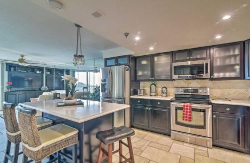 Hudson Apartment | Gulf-View Hudson Condo in Waterfront Resort!
