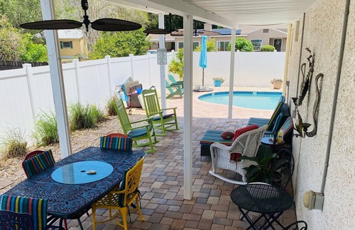 Gulfport House | Gulfport 5/5 Pool Free Wi-fi Parking House