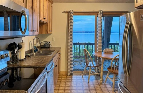 East Gull Lake Cabin | Gull Lake 4-Plex, Sleep up to 18
