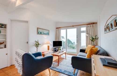 Stoke Fleming House | Gulls Cry - Two Bedroom House, Sleeps 3