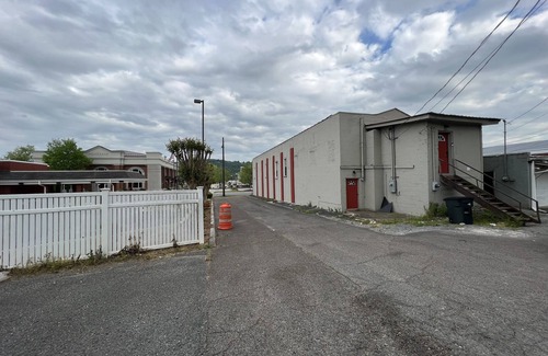 Guntersville House | Gunters Loft Arcade