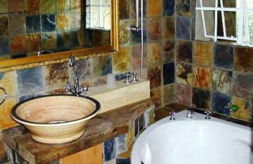 Rhenosterhoek House | Gunyatoo Trout Farm & Guest Lodge