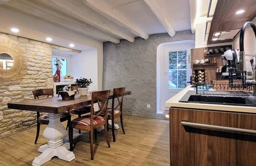 Valcarlos House | Gure Nahia Cosy house in the heart of the Basque Country.