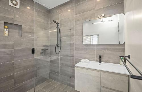 Scotts Head Apartment | Gurruja Retreat