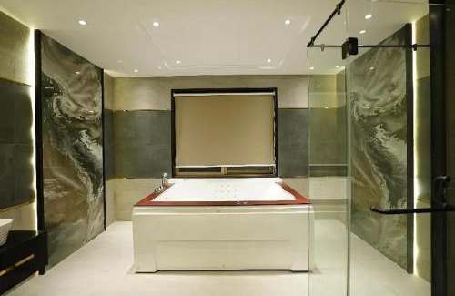 Dhanbad Hotel | GuruBodhiwada Hotel and stay