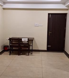 Kuppaayil Apartment | Guruyaroor suites
