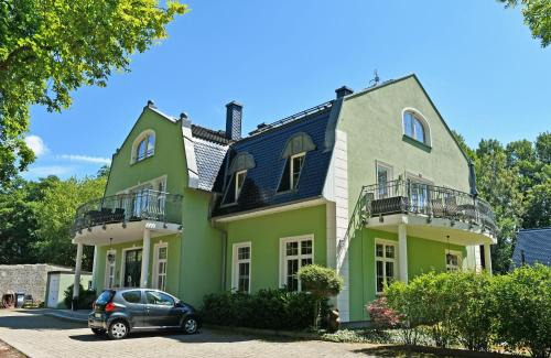Rugen Island Apartment | Gutshaus Appartements mit Kamin S