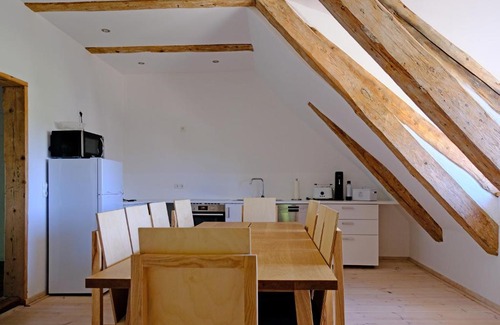 Klein Voigtshagen Apartment | Gutshaus FeWo Warnemünde